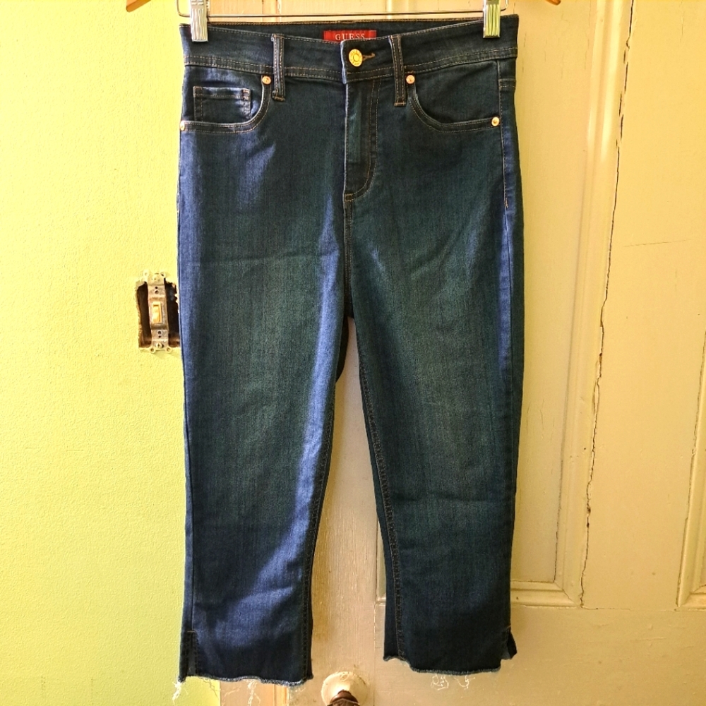 Guess Los Angeles Blue Jean Capris